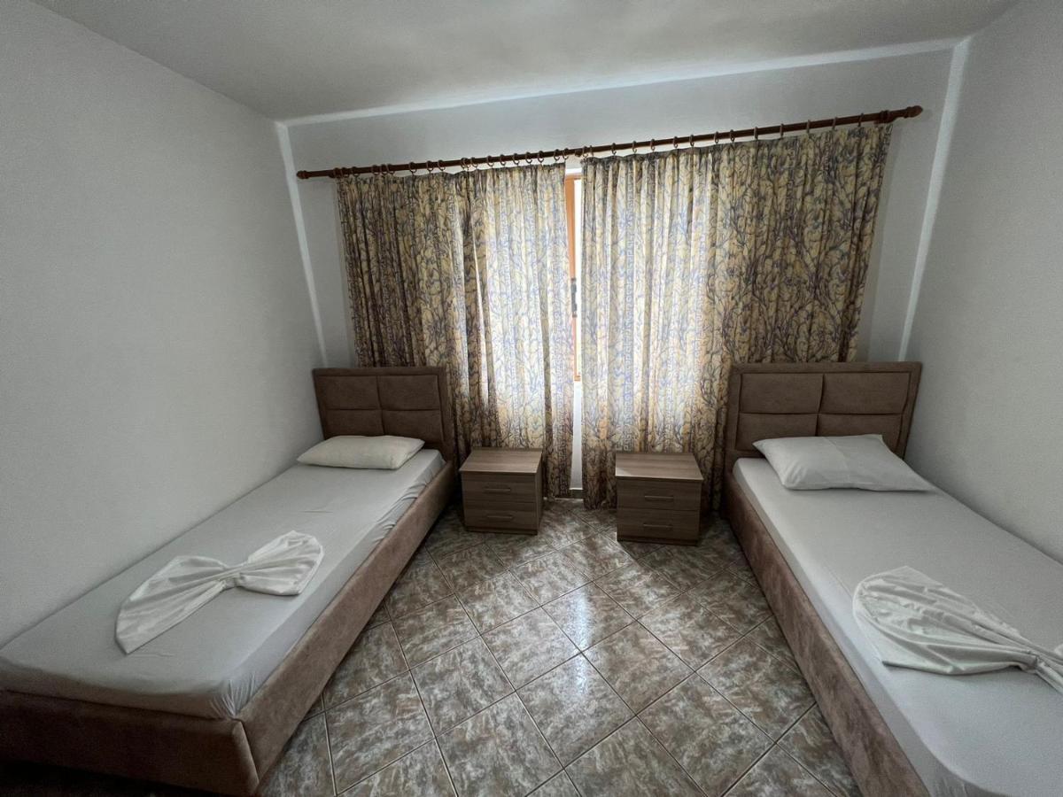 Alex Apartments Саранда Экстерьер фото