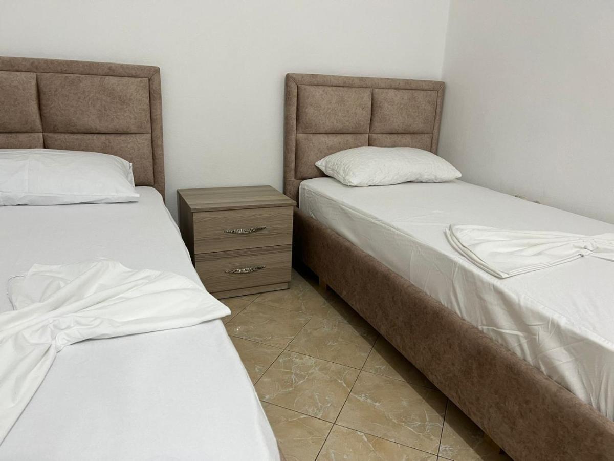 Alex Apartments Саранда Экстерьер фото