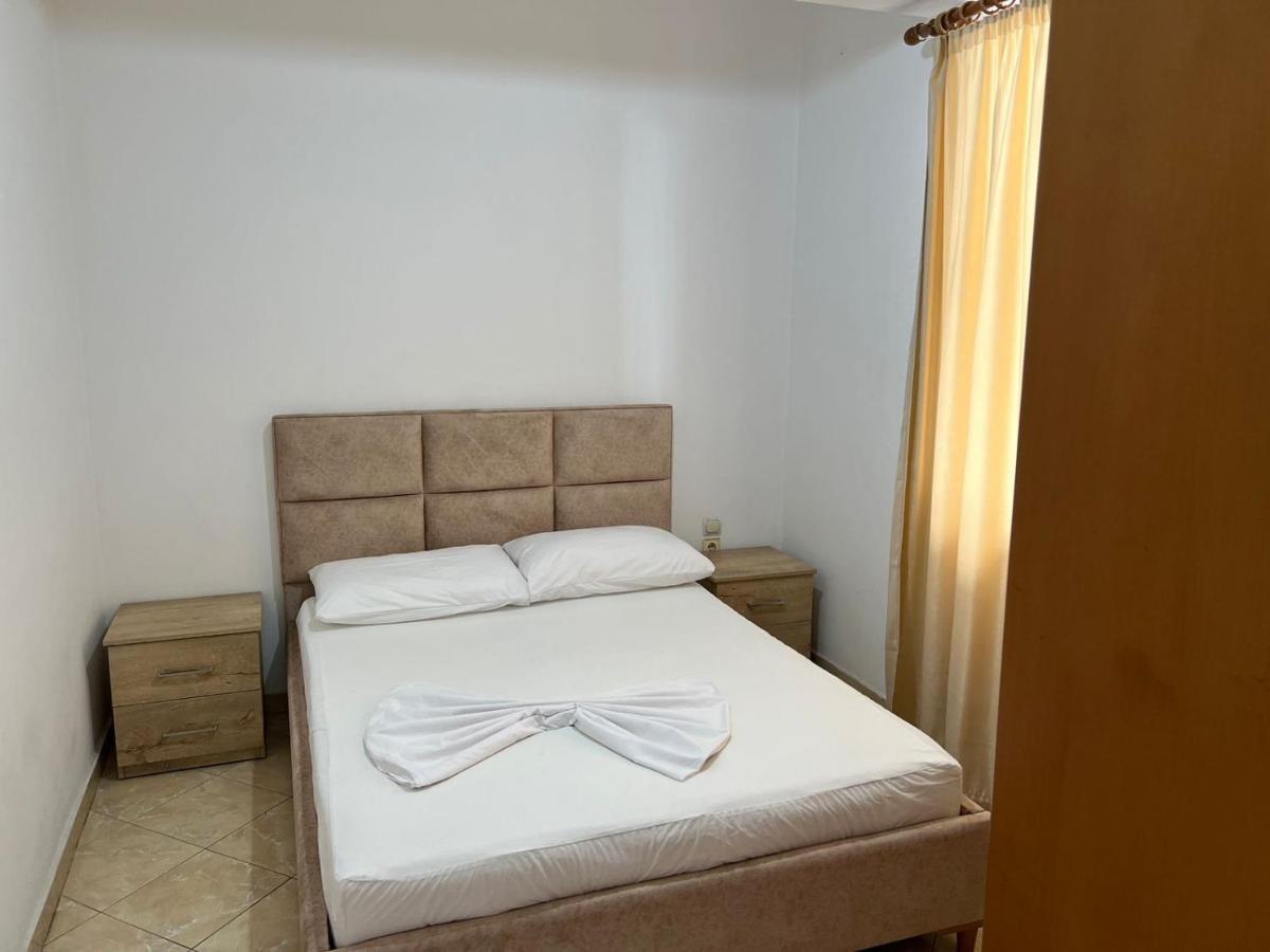 Alex Apartments Саранда Экстерьер фото